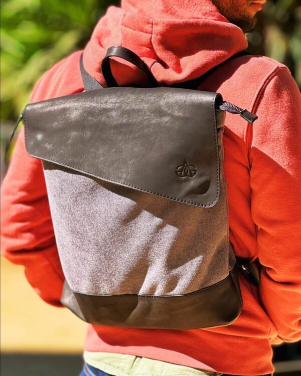 Mochila Jaén gris perla
